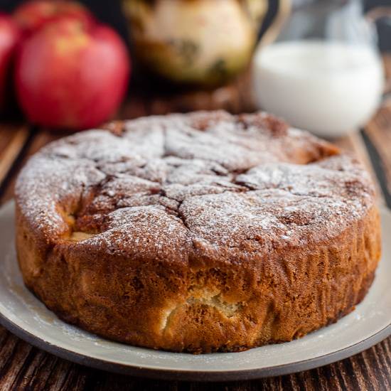 Apple Buttermilk Cake