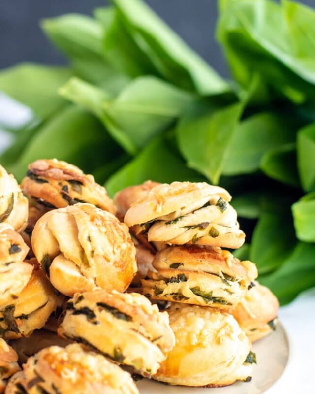 Hungarian Wild Garlic Scones – preparation step 1