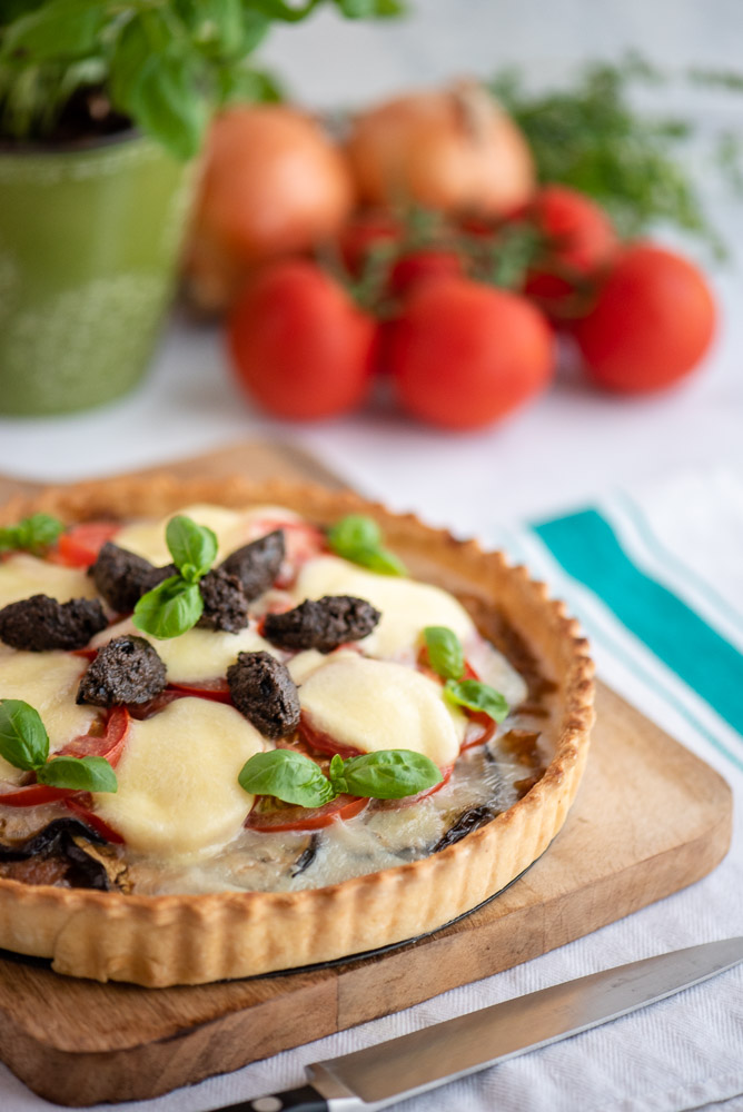 Caramelised Onion & Goats Cheese Tart – preparation step 6