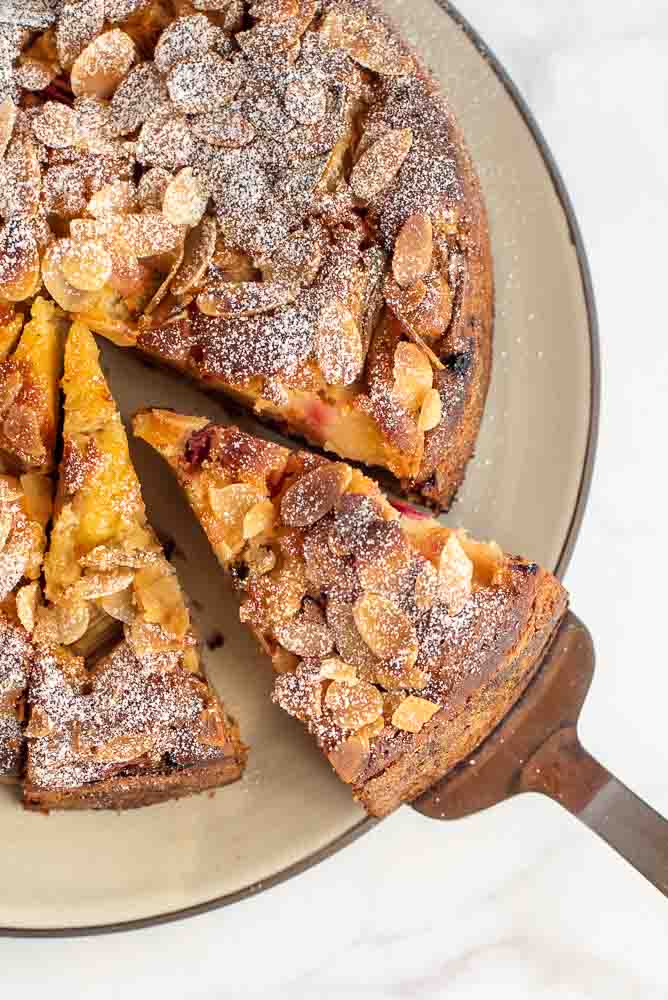 Rhubarb Marzipan Cake – preparation step 12