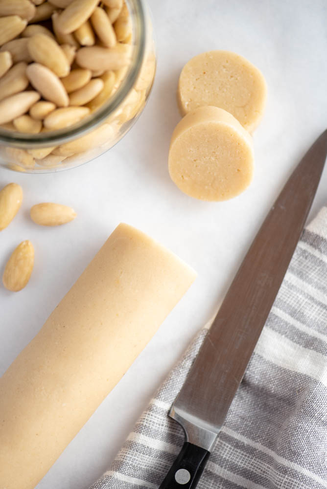Marzipan – preparation step 8