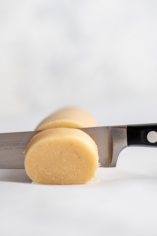 Marzipan – preparation step 7