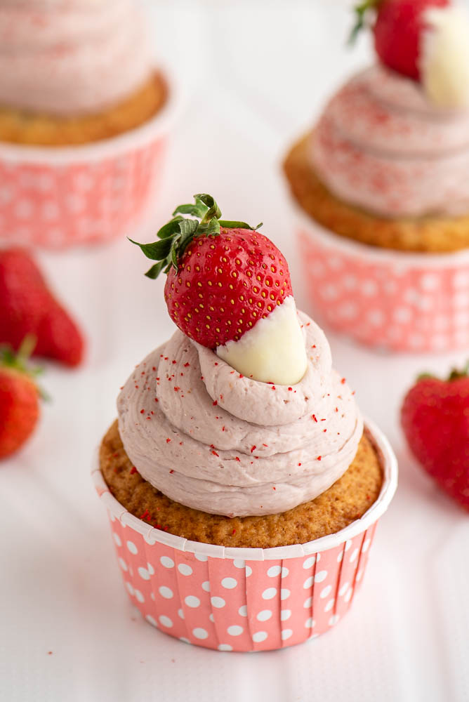 Strawberry Coconut Muffins – preparation step 8