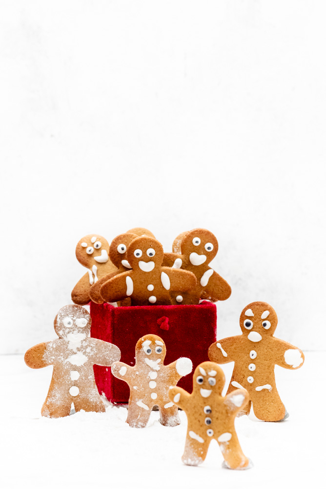 Gingerbread Biscuits – preparation step 7