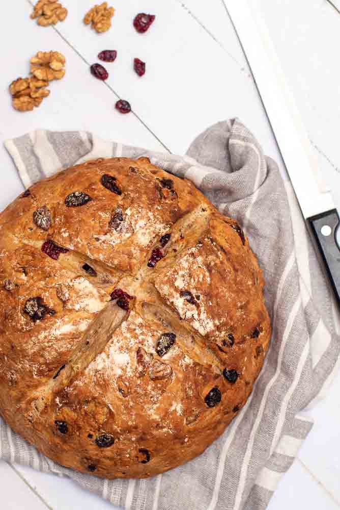 Fig, Cranberry & Walnut Bread – preparation step 6