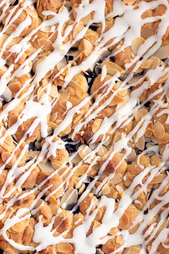 Cherry Almond Cookie Bars – preparation step 11
