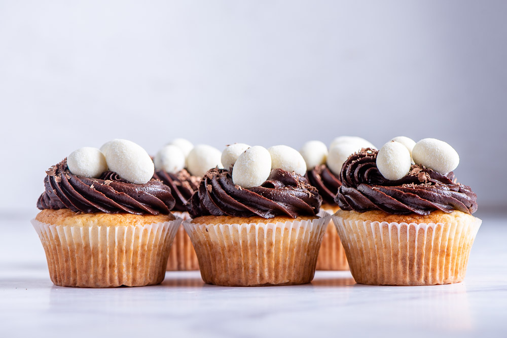 Super-Easy Vanilla Cupcakes – preparation step 4