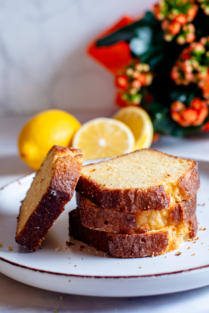 Lemon Drizzle Cake – preparation step 4