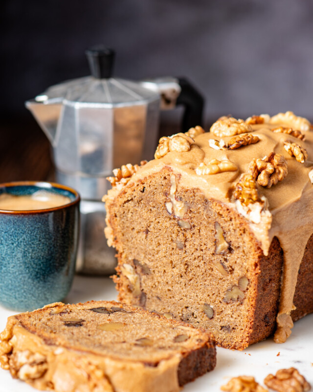 Coffee & Walnut Loaf Cake